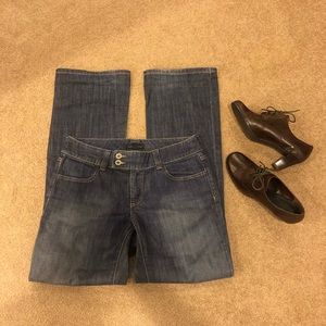 BANANA REPUBLIC Medium Washed Bootcut Jeans Size 4